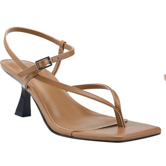 Marc Fisher Shoes - NIB Marc Fisher sandals. Size 7